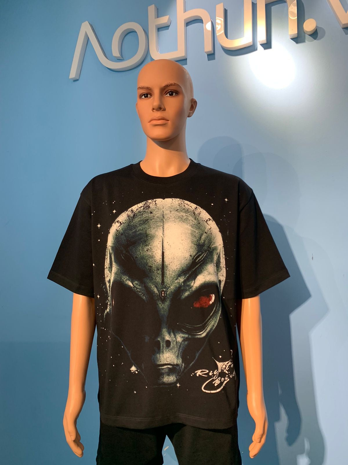 Alien T